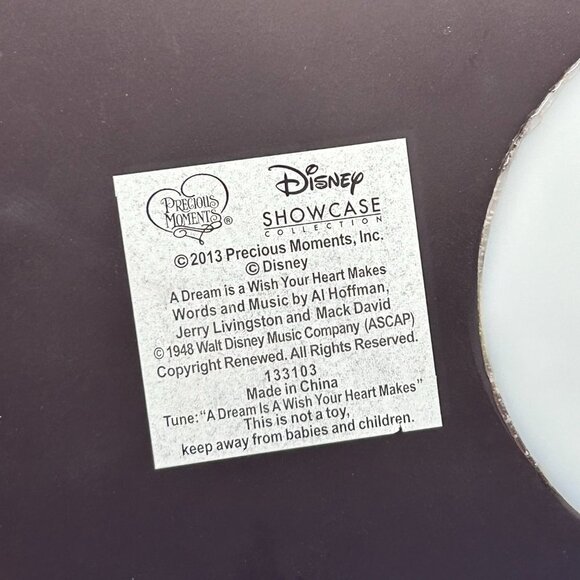 RARE Disney Precious Moments "A Wonderful Dream Come True" musical figurine - Picture 13 of 13